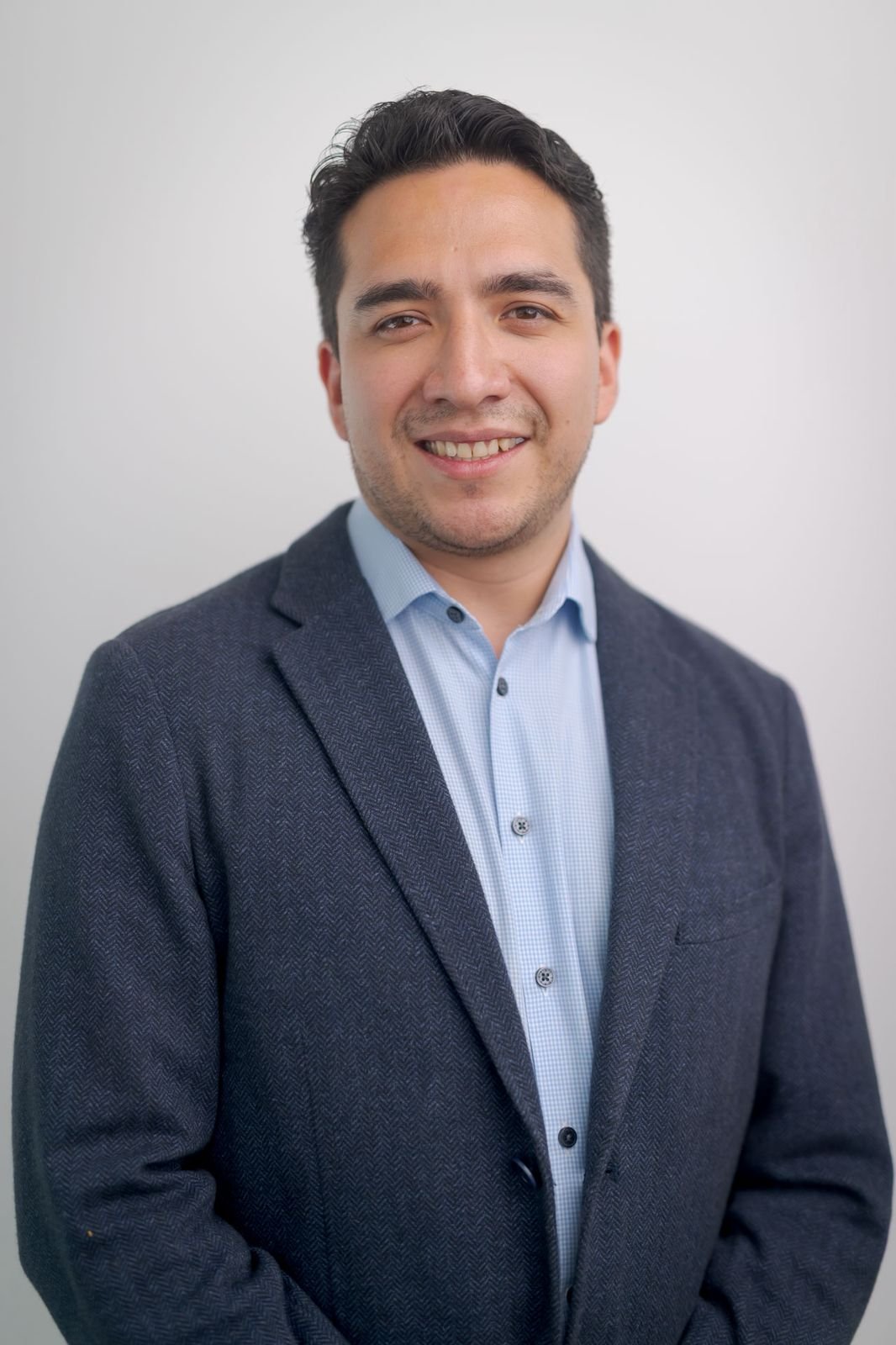 Dr. Victor Monjarás Embriz